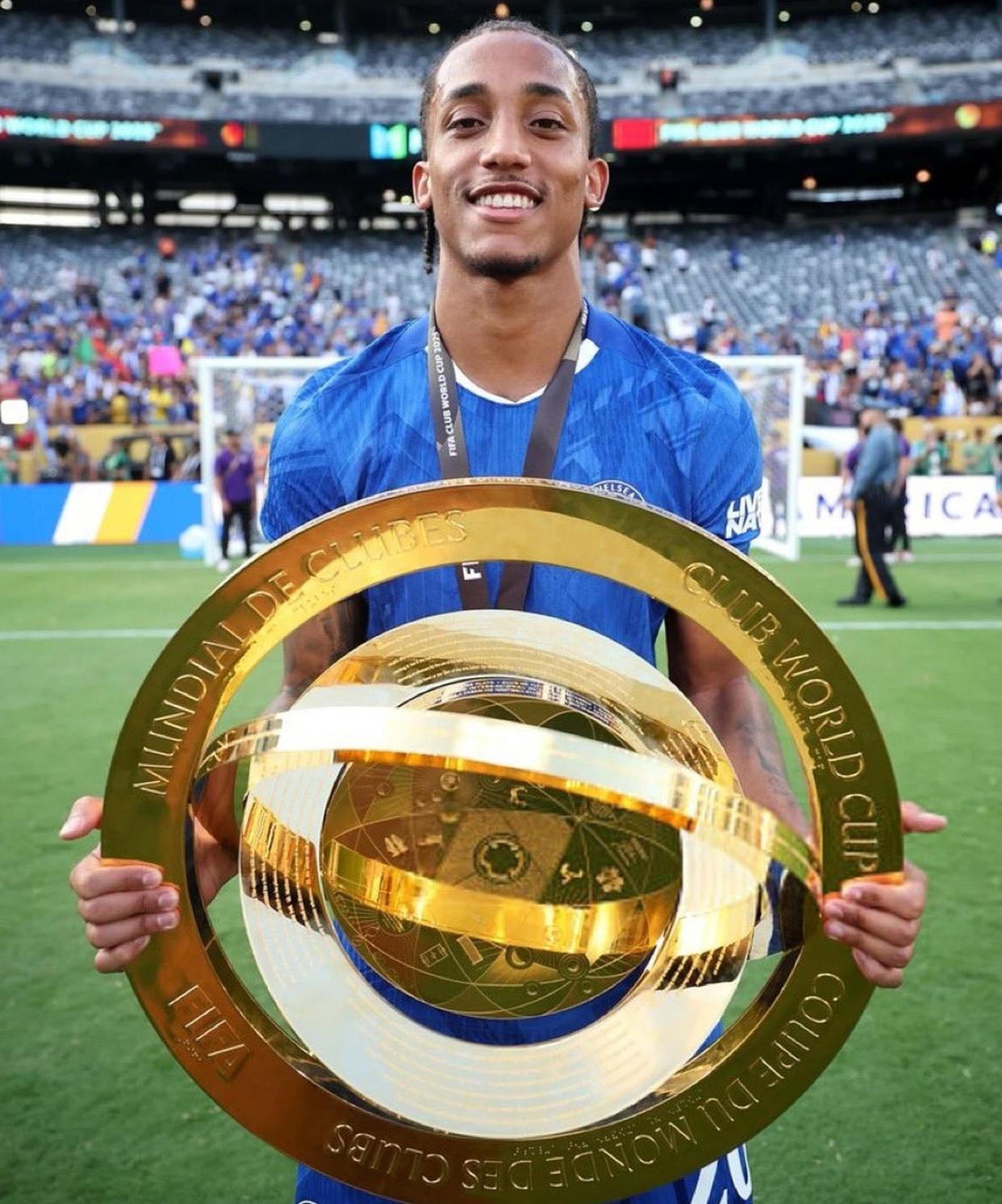 欧冠今晚走向成谜,埃因霍温豪取连胜,媒体盛赞,球探报告显示潜力的简单介绍 欧冠今晚走向成谜,埃因霍温豪取连胜,媒体盛赞,球探报告显示潜力的简单介绍