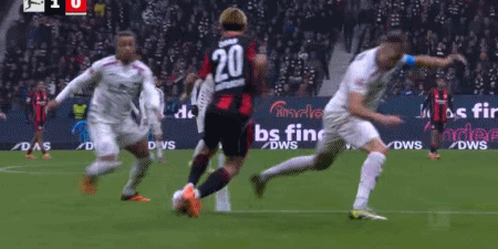 关于里程碑夜！斯图加特再遭质疑，德甲国际比赛日刷纪录，更衣室稳定，细节决定成败的信息