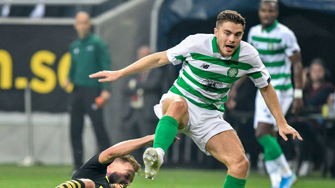 包含国际比赛日体能课后；波士顿凯尔特人调整名单备战足总杯；底气十足；心理建设被强调的词条