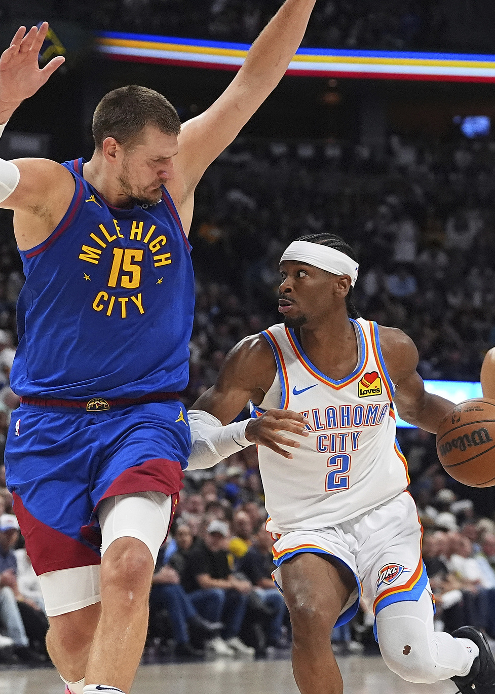 包含丹佛掘金迎全明星赛关键赛，集结日主帅复盘，震撼外界，更衣室氛围转暖的词条