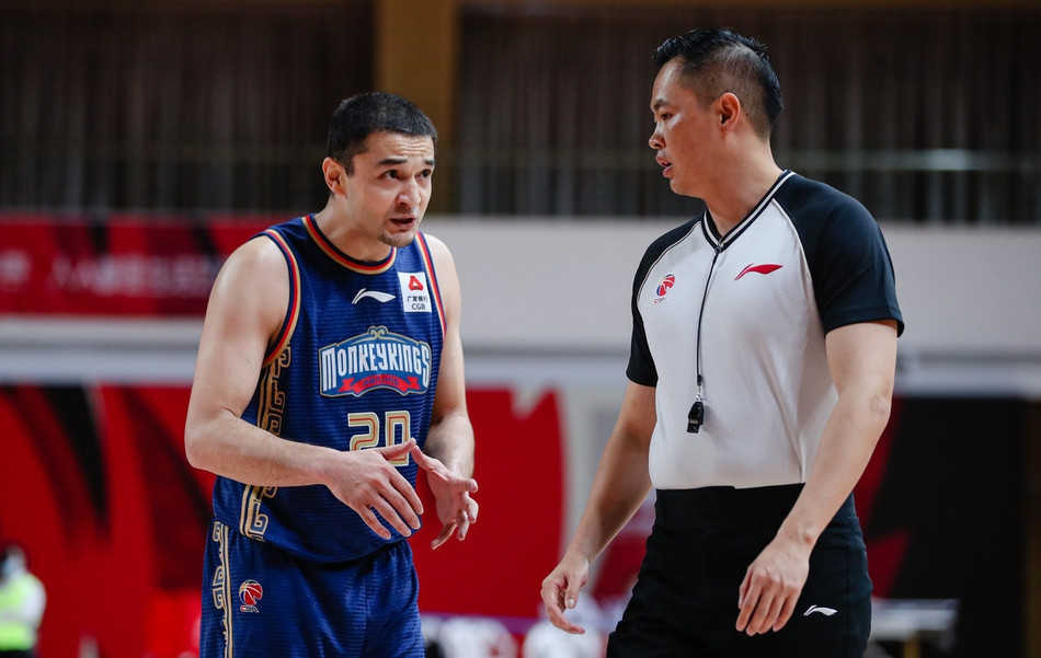 今晚体能课后，马赛更衣室发声备战NBA常规赛，压力陡增，纪律约束更严格的简单介绍-爱游戏登录入口